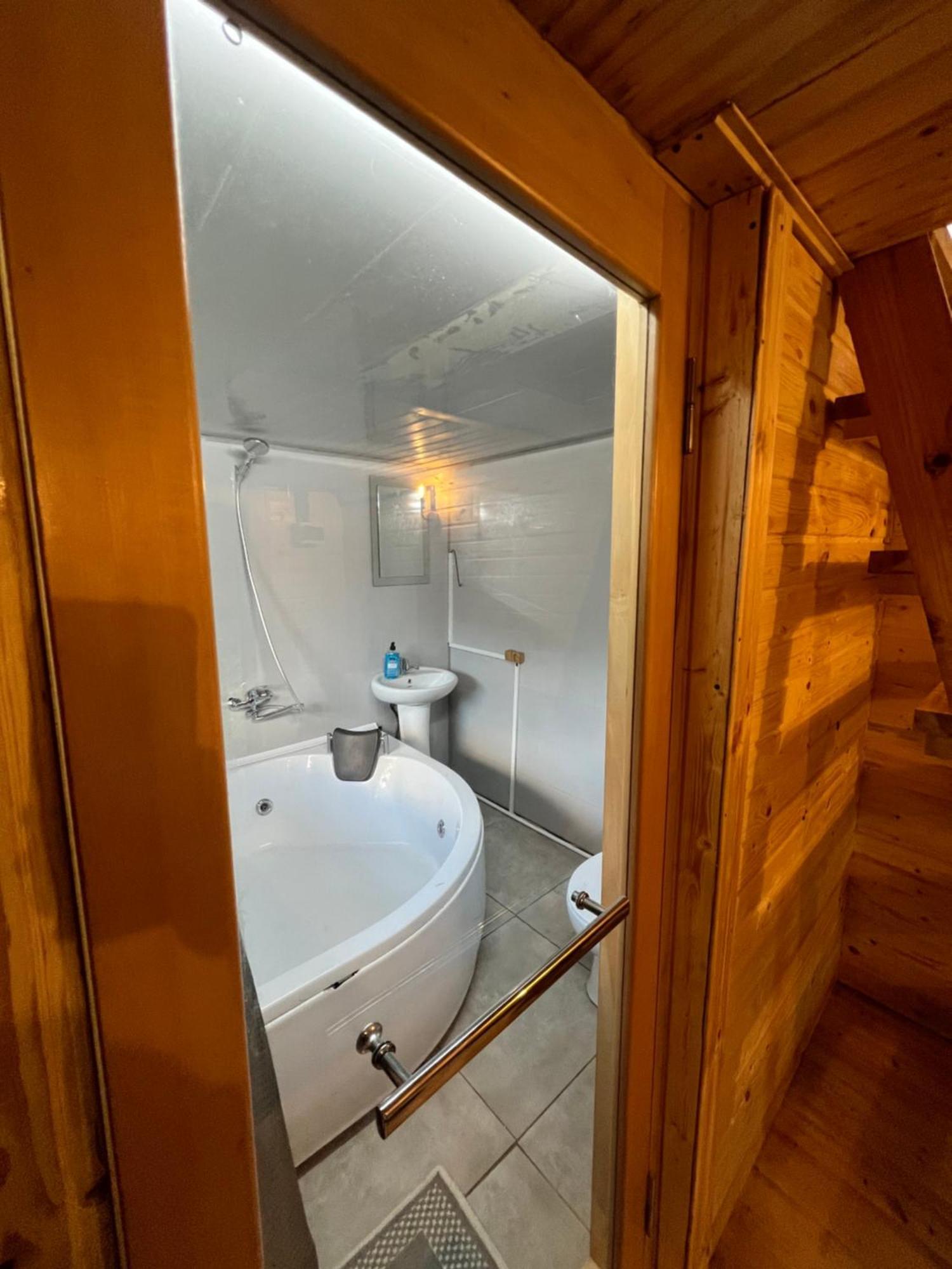 Mtirala Glamping Hotel Chakvistavi Kültér fotó